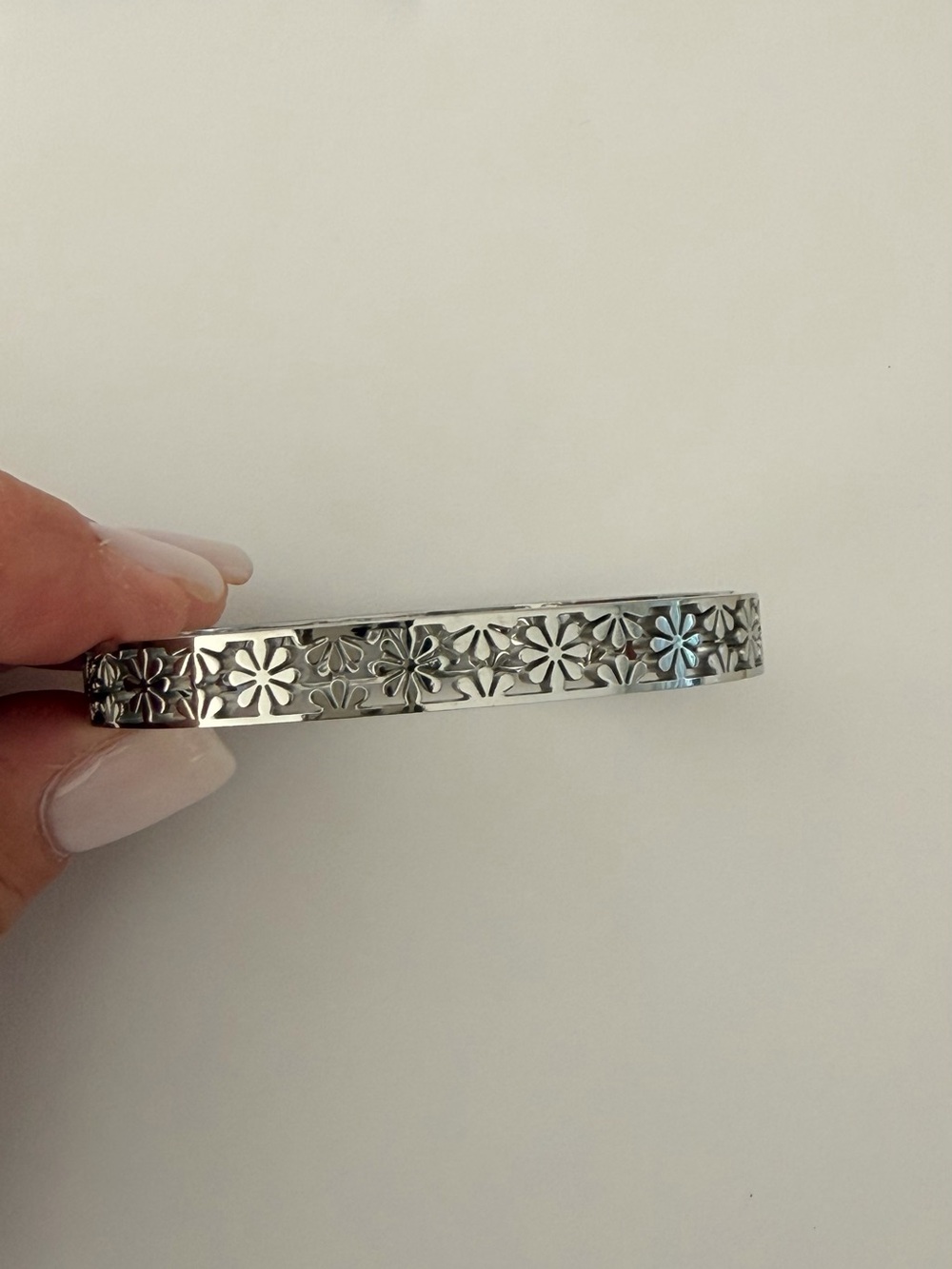 Floral Cutout Silver Bangle Bracelet